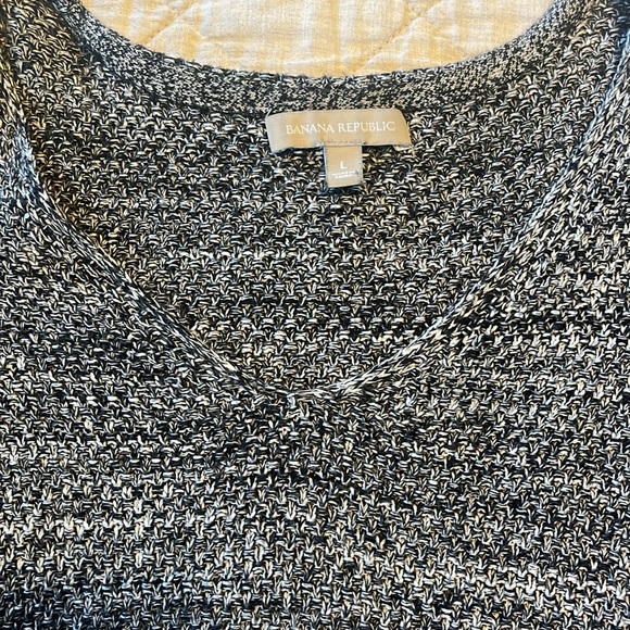 Banana Republic sweater with side zippers - Picture 2 of 6